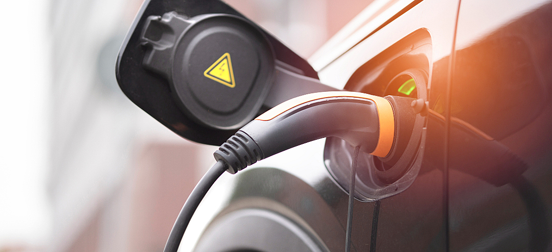 Veículos híbridos e elétricos: entenda as diferenças e funcionamento